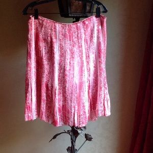 Elie Tahari Lined Design and Perfect Skirt